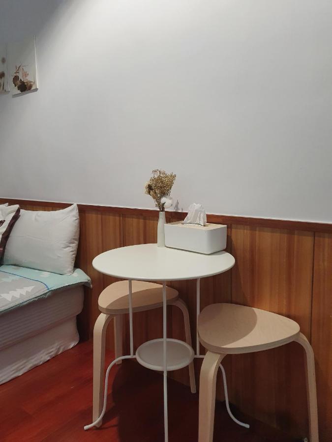 Ching Yue B&B Джиуфен Екстериор снимка